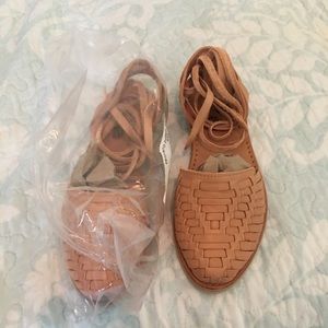 Brand new lace up huaraches!